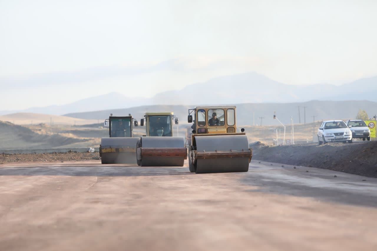 بزرگراه خواجه - ورزقان بیش از ۹۰ درصد پیشرفت فیزیکی دارد بزرگراه خواجه - ورزقان بیش از ۹۰ درصد پیشرفت فیزیکی دارد