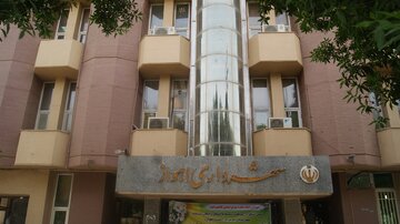 رییس شورای شهر اهواز: مطالبه معیشتی کارکنان شهرداری اهواز در حال پیگیری است
