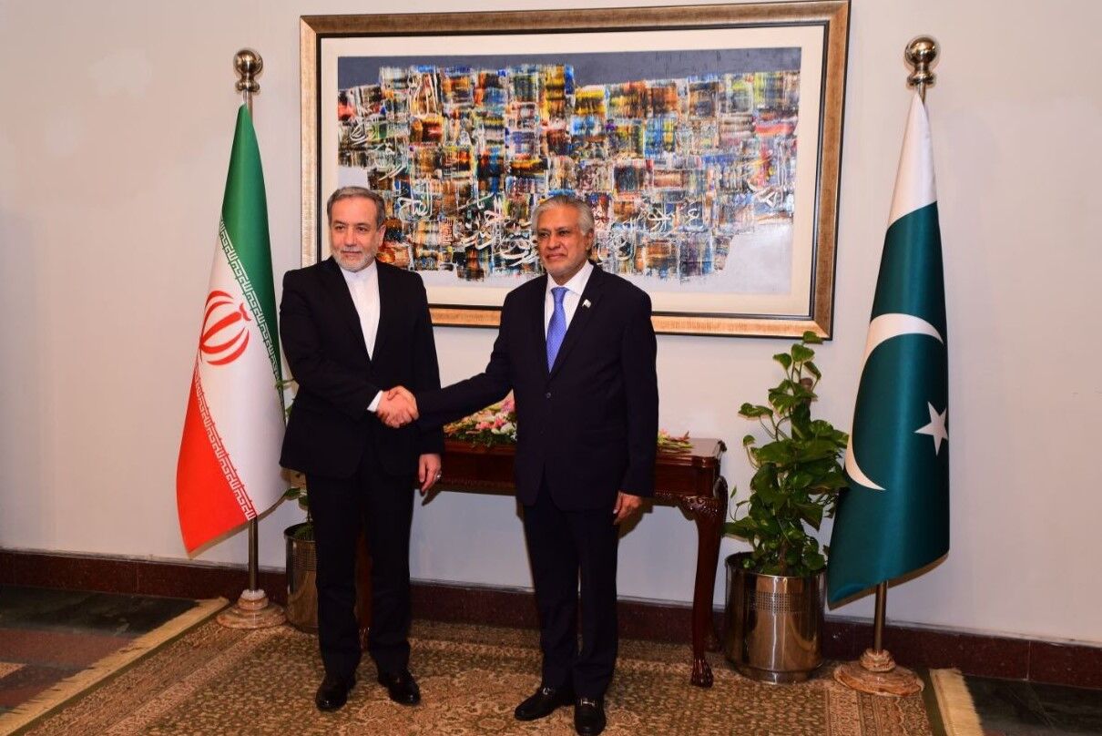 Pakistan welcomes consultations with ‘Iranian brothers’: FM