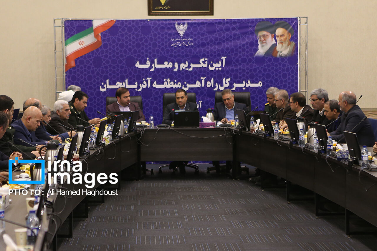 اتصال ایستگاه خاوران به تبریز برای تکمیل کریدور ریلی شرق و غرب کشور ضروری است اتصال ایستگاه خاوران به تبریز برای تکمیل کریدور ریلی شرق و غرب کشور ضروری است