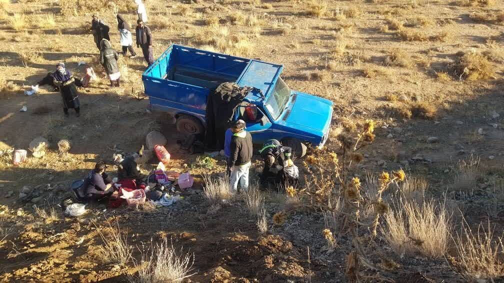 امدادرسانی به ۱۶ مصدوم حادثه واژگونی وانت از طریق بالگرد در دماوند