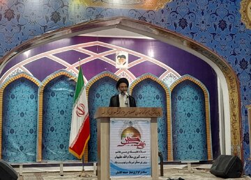 امام جمعه کاشان: صدا و سیما برای ازدواج آسان فرهنگ‌سازی کند