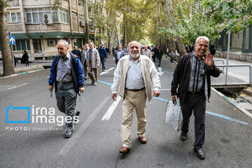 Rezo colectivo del viernes en Teherán