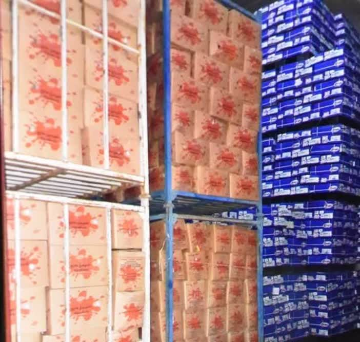 کشف انبار بزرگ گوشت منجمد خارج از شبکه توزیع در غرب استان تهران