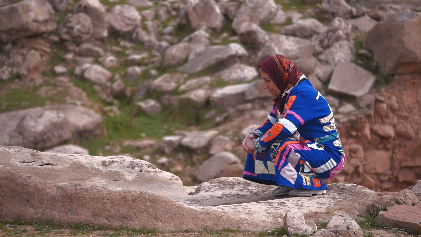 داستان یک خانواده ۸ نفره که همگی نقاش هستند/ مستند «دفک» امشب تماشایی میشود