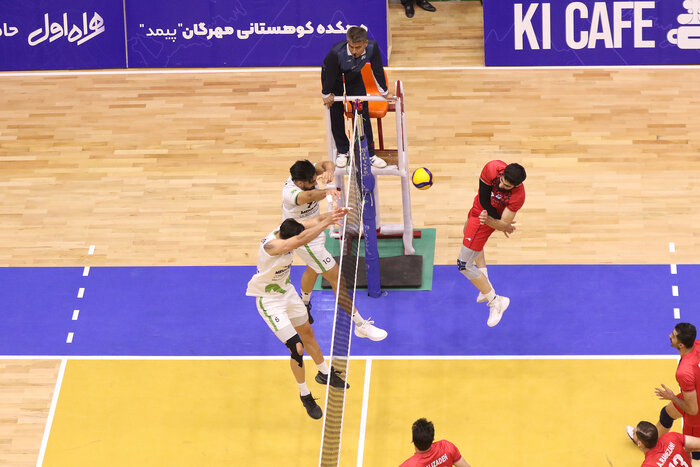 لیگ برتر والیبال | فولاد سیرجان - مهرگان نور؛ جدال ۶ امتیازی همسایههای میانه جدول