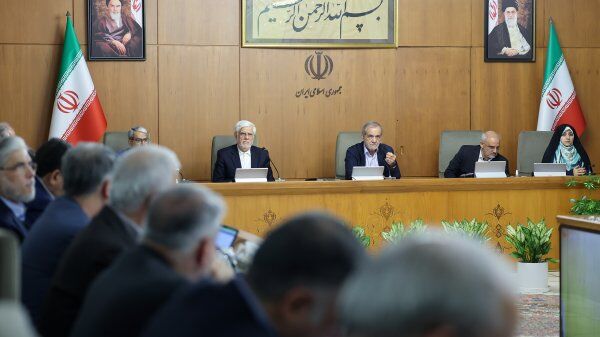 پزشکیان: بنای دولت مشارکت دادن همه جناحها و سلایق فکری در اداره کشور است
