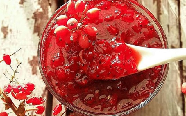 طرز تهیه ترشی زرشک در ۳ روز