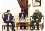 القائد العام للحرس الثوري يتباحث مع مستشار الامن القومي العراقي