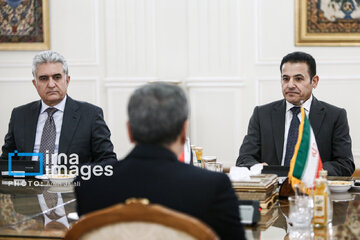 Le conseiller à la sécurité nationale d'Irak reçu par le ministre iranien des Affaires étrangères