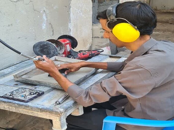 قصه سنگ و رنج؛ گوهرهایی که روی دست میماند