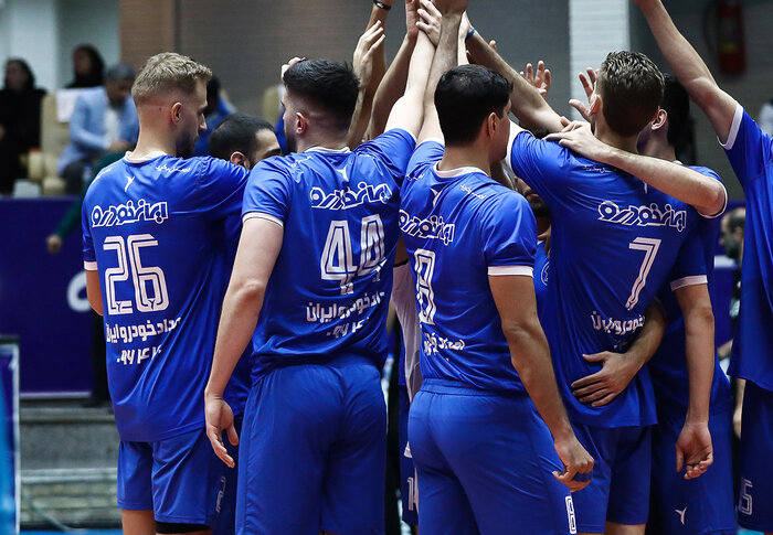 خطیبی: با پایان نسل فعلی فوتبال، به افغانستان هم میبازیم/ پیکان را با والیبال میشناسند