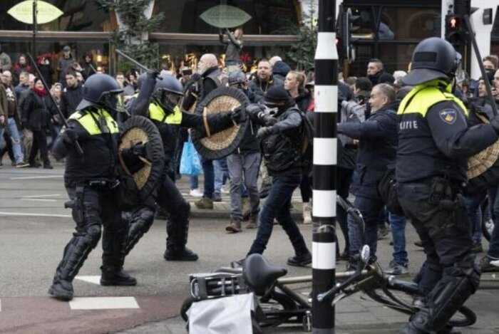Dutch police continue cracking down on pro-Palestine protesters