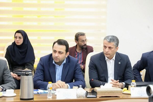 تصویب ۶ اقدام بانک صادرات ایران در پی تصمیمات سفر وزیر اقتصاد به سیستان و بلوچستان