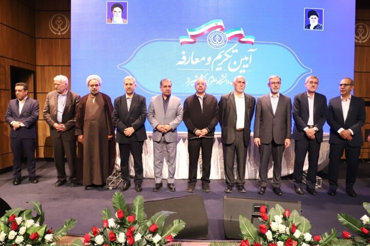 مشاور عالی و جانشین وزیر بهداشت: پیگیر جدی مطالبات کادر درمان هستیم