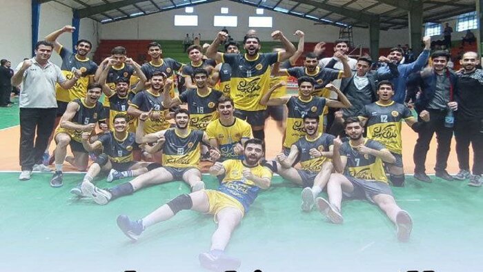 طلایی پوشان ورامین قهرمان لیگ دسته یک والیبال جوانان کشور شدند