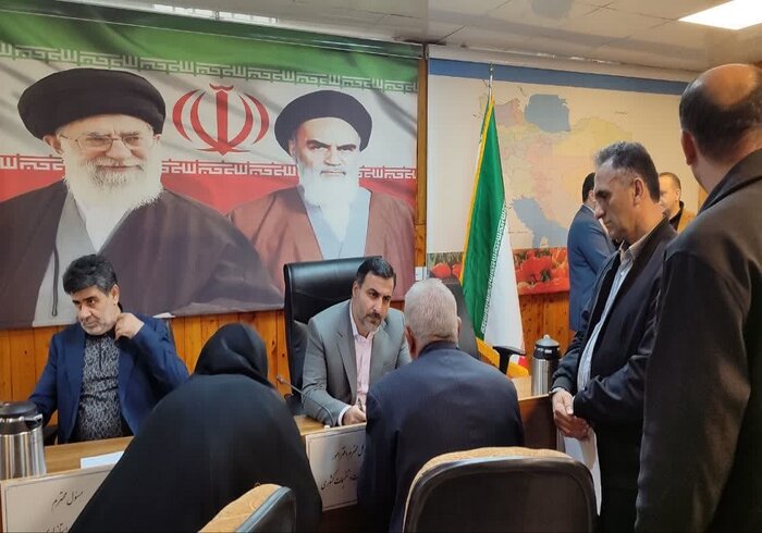 سهشنبههای ملاقات مردمی | شهروندان: مشکلات مازندران زیاد است، خدا عاقبت ما را بخیر کند