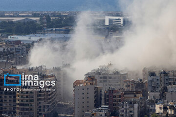 Zionist regime's heavy attacks on southern Beirut