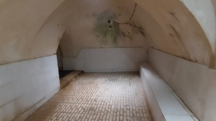 علمدار، تنها حمام خزینهای که چراغش هنوز روشن است+فیلم