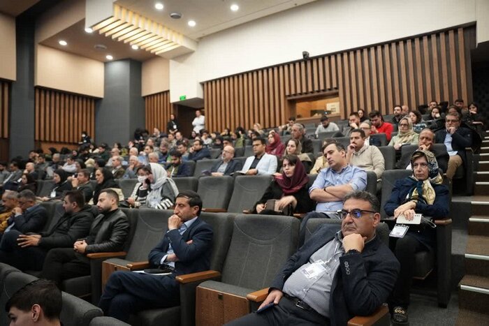 رییس مرکز تحقیقات سرطان ایران: علت ۹۵ درصد سرطانها عواملمحیطی است