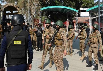 انفجار بمب در پاکستان پنج کشته برجای گذاشت