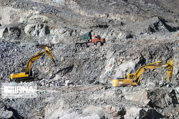 سنگان خواف، نبض تپنده فولاد ایران گرفتار کمبود استخراج سنگ آهن