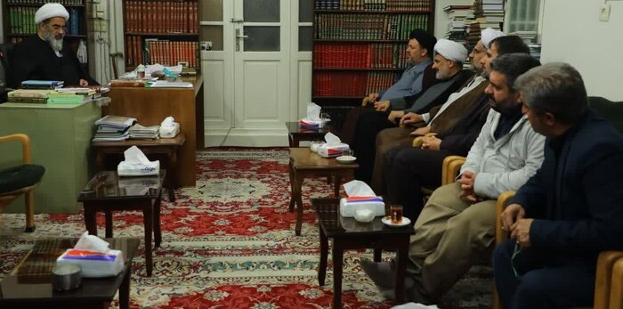 فاضل لنکرانی: معارف قرآن به دانشگاههای بزرگ جهان عرضه شود