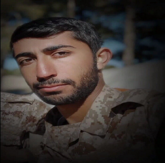 پیکر شهید حادثه تروریستی راسک در خفر فارس تشییع میشود