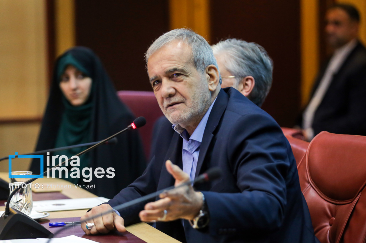 تصمیمگیری برای دانشجویان اخراجی در یکصد روز نخست فعالیت دولت چهاردهم