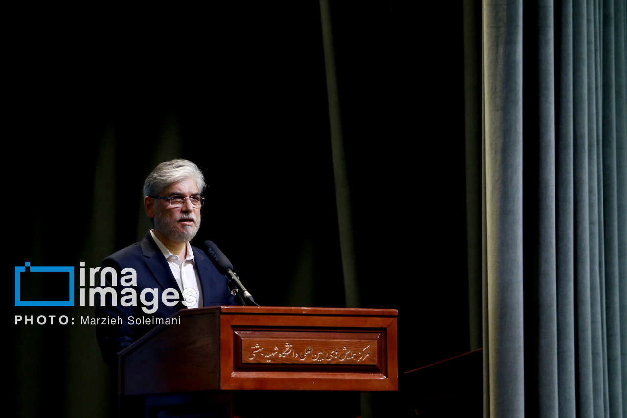 تصمیمگیری برای دانشجویان اخراجی در یکصد روز نخست فعالیت دولت چهاردهم