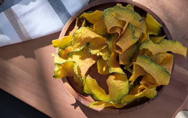 روشهای تهیه چیپس کدو حلوایی با ابزار مختلف