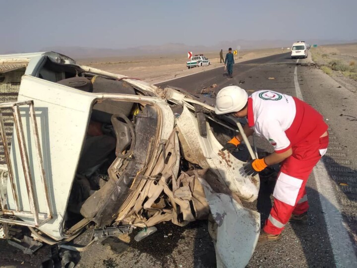 واژگونی وانت پیکان در دهلران یک کشته و ۶ مصدوم برجای گذاشت