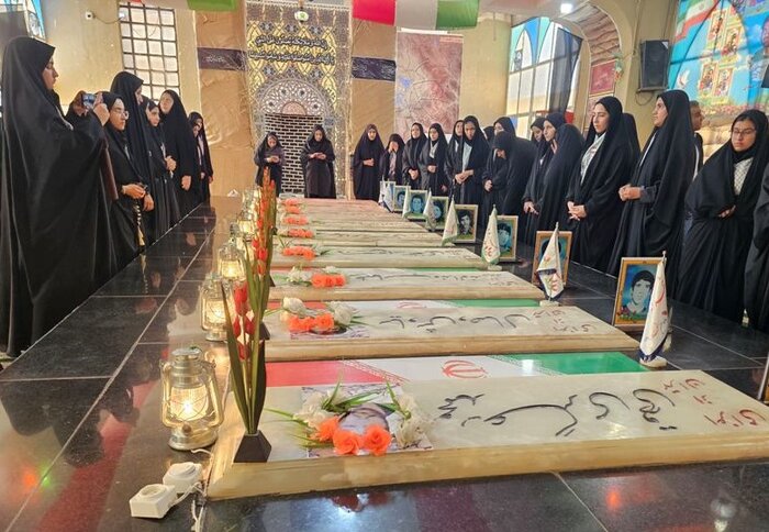 ۲۲۰ دانش آموز دختر سرپلذهابی راهی سرزمینهای نور شدند