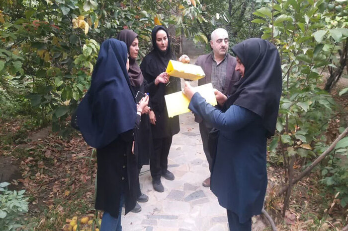 کنترل مخربترین آفت محصولات باغی اصفهان