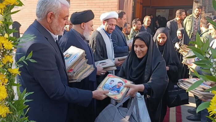 فرماندار بهارستان: دانش‌آموزان در اردوی راهیان نور مقابله با تهدیدات دشمن را فرا می گیرند