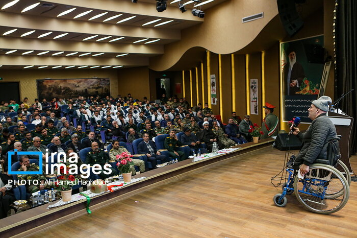 واقعیات دفاع مقدس به نسلهای جدید منتقل نشده است