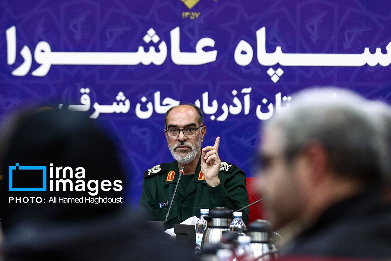 رشد علمی و دفاعی کشور ناشی از تفکر بسیجی است رشد علمی و دفاعی کشور ناشی از تفکر بسیجی است