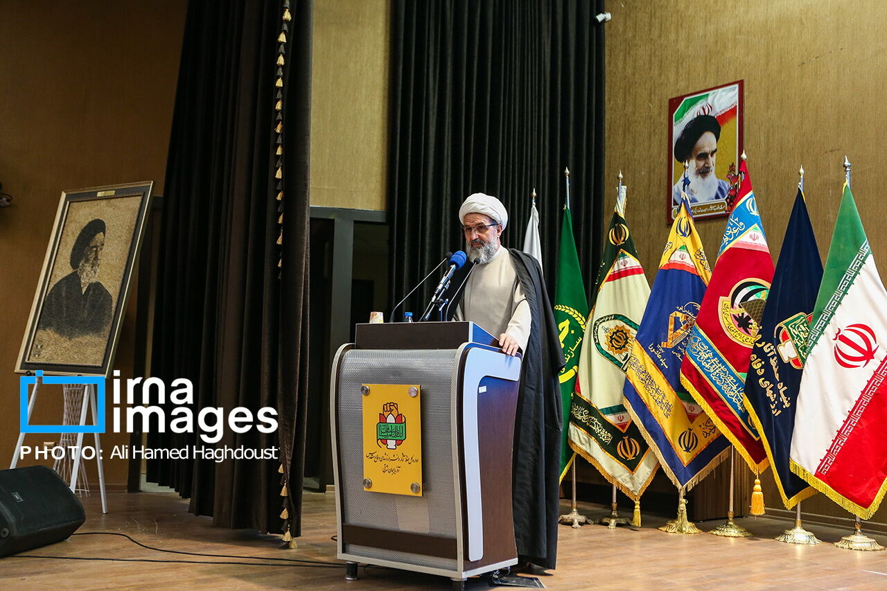 واقعیات دفاع مقدس به نسلهای جدید منتقل نشده است واقعیات دفاع مقدس به نسلهای جدید منتقل نشده است