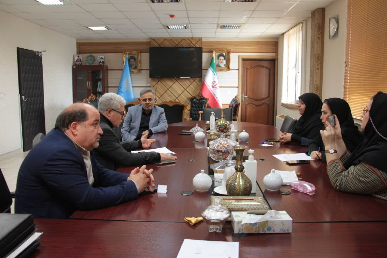 تاکید سرپرست دانشگاه پیام نور بر پیگیری مطالبات کارکنان از طریق شورای صنفی