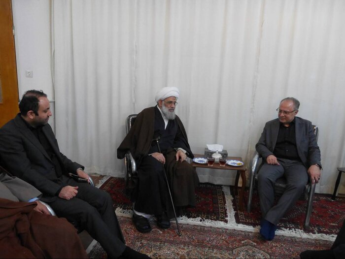 دولت چهاردهم با ترمیم سرمایههای اجتماعی اتحاد ملی را افزایش دهد