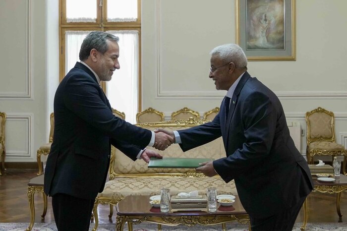 New envoys of Kenya, Netherlands, Mauritania present copies of credentials to Araghchi