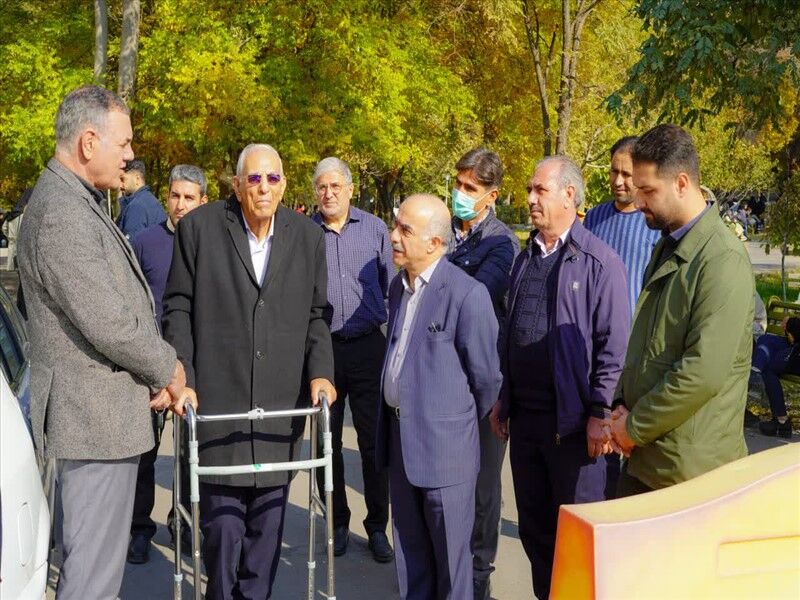 انتظار بزرگمرد خیر سلامت برای اتمام طرح های نیمه تمام انتظار بزرگمرد خیر سلامت برای اتمام طرح های نیمه تمام