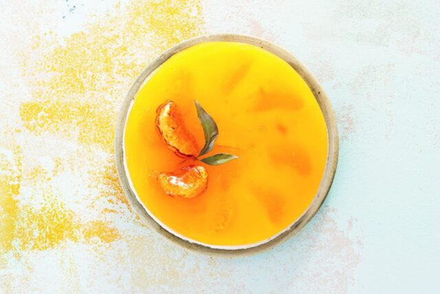 طرز تهیه چیزکیک نارنگی به شیوه قنادیهای معروف