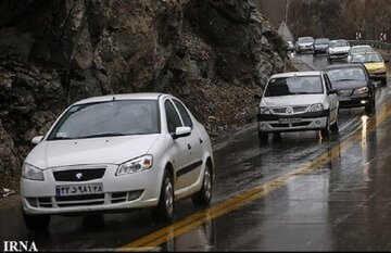 بارش باران و لغزندگی راه های البرز