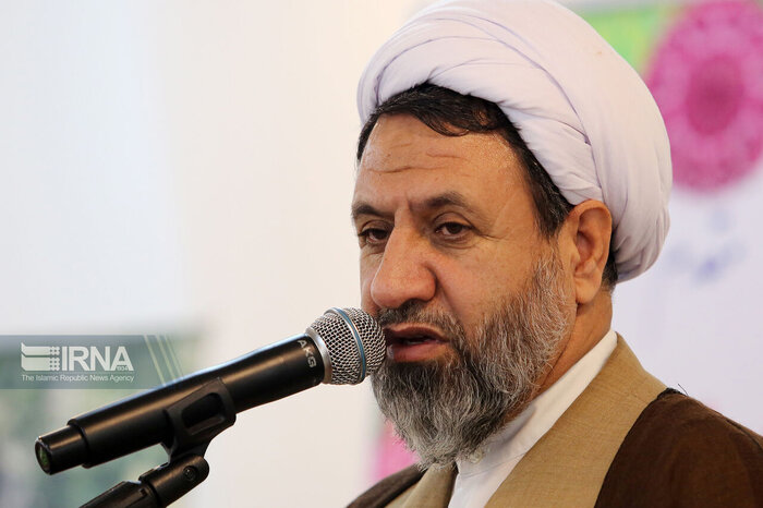 استاندار کرمان: استان به قطب پزشکی جنوب و جنوبشرق کشور تبدیل شود