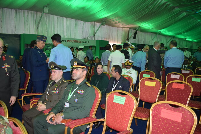 گوشهای از اقتدار دفاعی ایران در نمایشگاه تسلیحات پاکستان از قاب دوربین