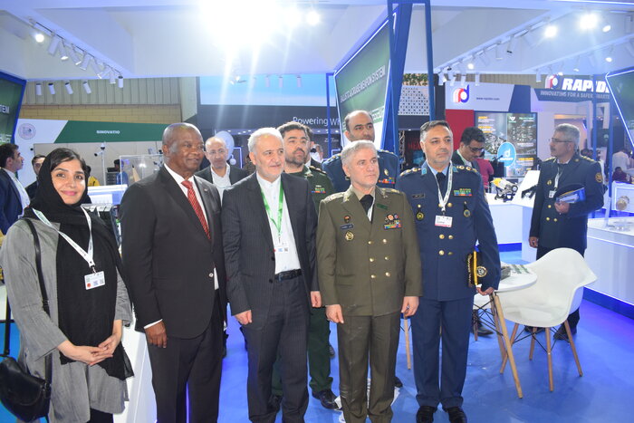 گوشهای از اقتدار دفاعی ایران در نمایشگاه تسلیحات پاکستان از قاب دوربین