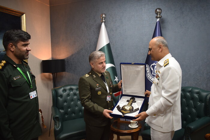 گوشهای از اقتدار دفاعی ایران در نمایشگاه تسلیحات پاکستان از قاب دوربین