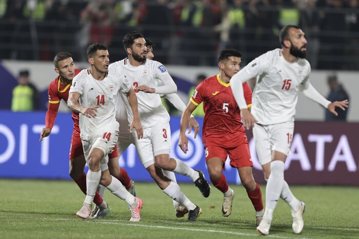 مدیرروستا: دریافت چهارگل در دو بازی هشداری جدی است/ نگرانم در جامجهانی اتفاقات بدی رخ دهد