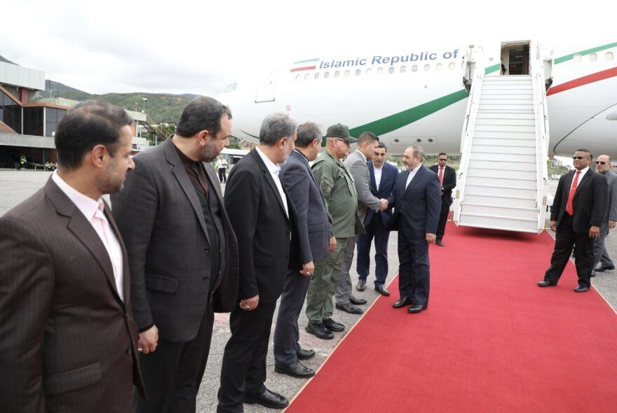 Defense Minister: Iran after expanding economic ties with Venezuela Defense Minister: Iran after expanding economic ties with Venezuela